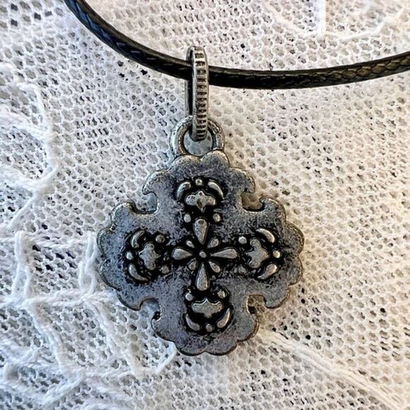 Dainty Enamel Maltese Cross Reversible Charm Necklace - Picture 2 of 7